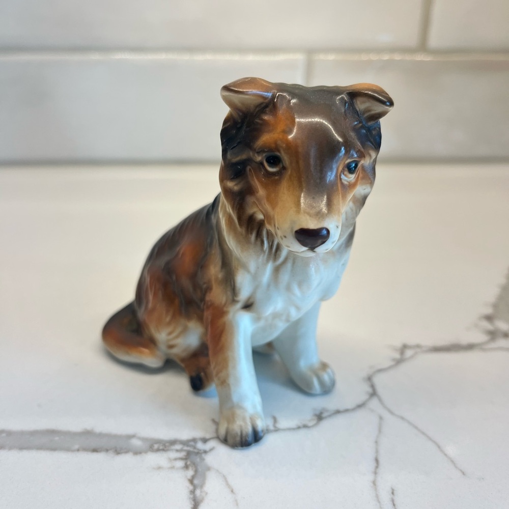 Napcoware Ceramic Lassie Collie Dog Figurine - Japan